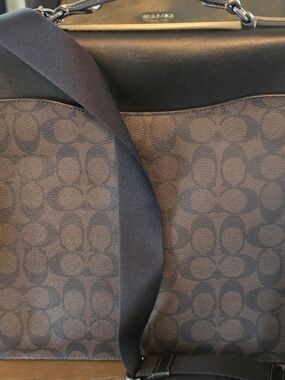 Coach Brown/Black Signature Canvas Messenger Bag